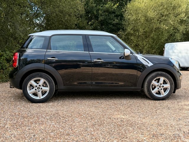 Mini Countryman Cooper Suv Black #6