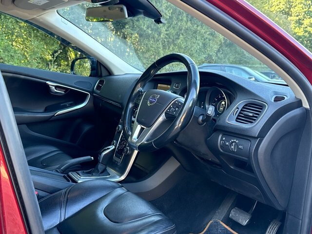 Volvo V40 Cross Country T5 Pro Hatchback Black #13