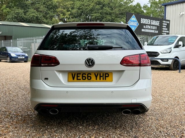 Volkswagen Golf Tsi Bluemotion Tech R VE66YHP White #4