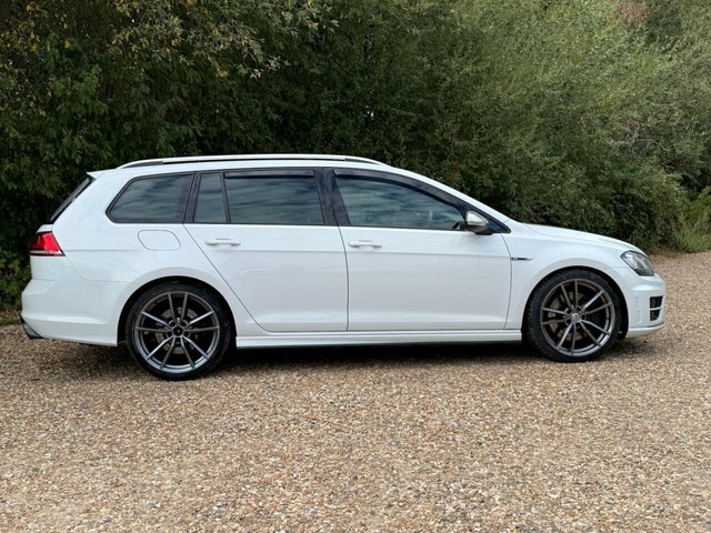 Volkswagen Golf Tsi Bluemotion Tech R VE66YHP White #6