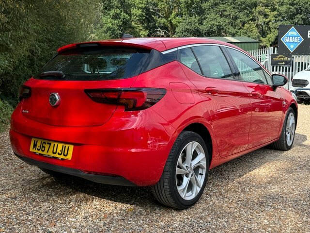 Vauxhall Astra Sri Hatchback MJ67UJU Red #5