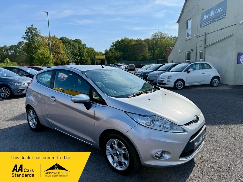 Ford Fiesta Zetec Cambeltp Sensfshtwo Keys Silver