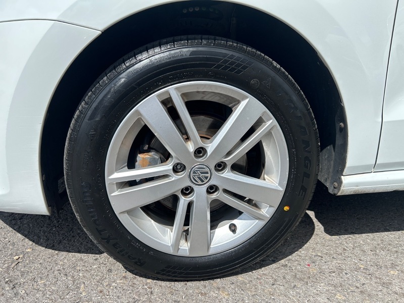 Volkswagen Polo 1.2 Tsi Se Silver #7