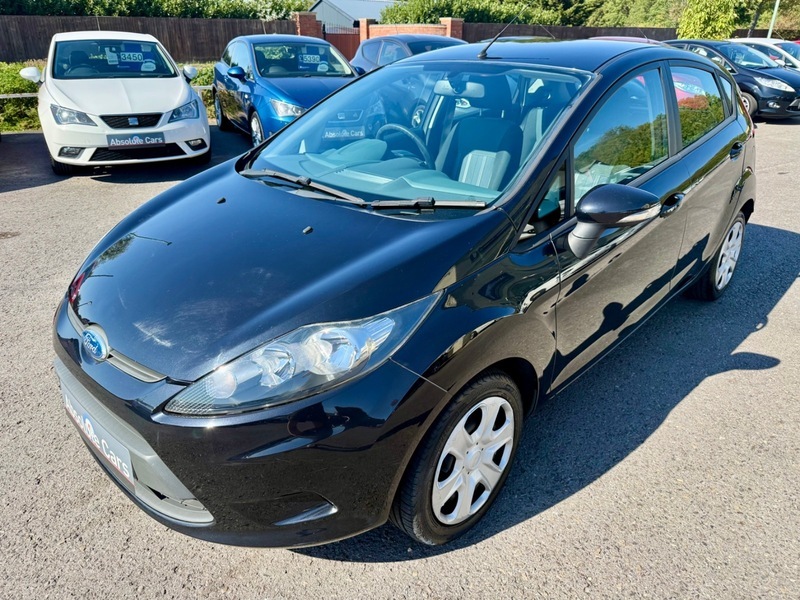 Ford Fiesta Ghia 16V Silver #9