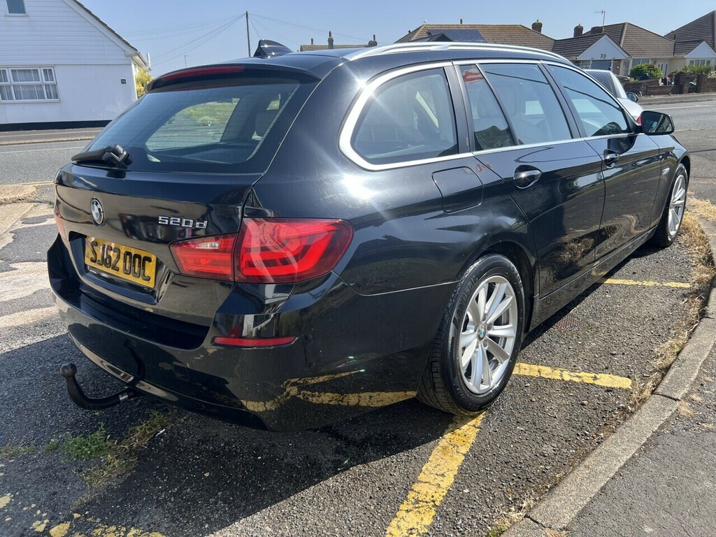 BMW 5 Series 520D Se Black #3