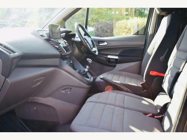 Ford Transit Connect Connect 200 Limited Tdci Swb Ac Euro 6 U4791 Black #17
