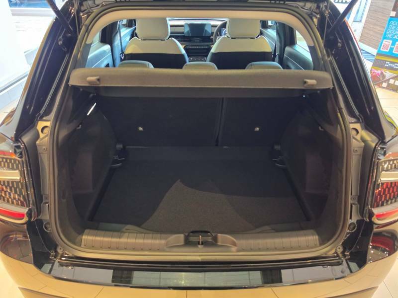 Fiat 600 1.2 Hybrid 48V Icon Edct-6 Black #4