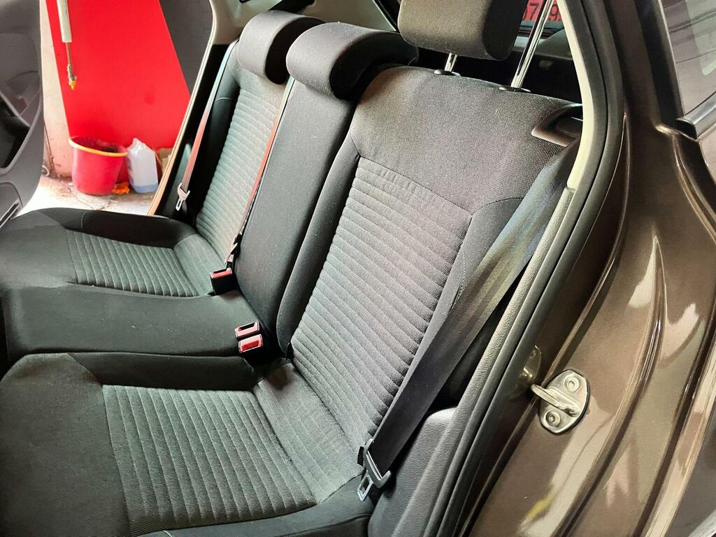 Volkswagen Polo 1.4 Tdi Bluemotion Tech Sel Hatchback M White #21