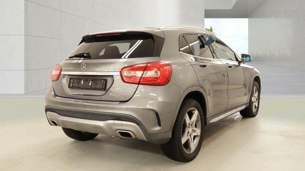 Mercedes-Benz GLA Class 220D Amg Line Executive Suv 7G-dct 4M Black #17