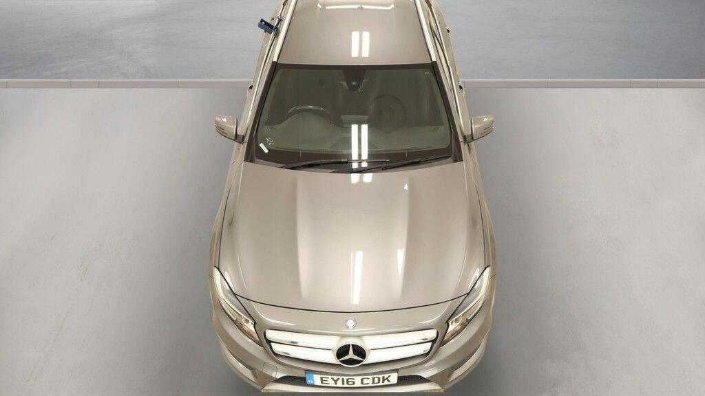 Mercedes-Benz GLA Class 220D Amg Line Executive Suv 7G-dct 4M Black #7