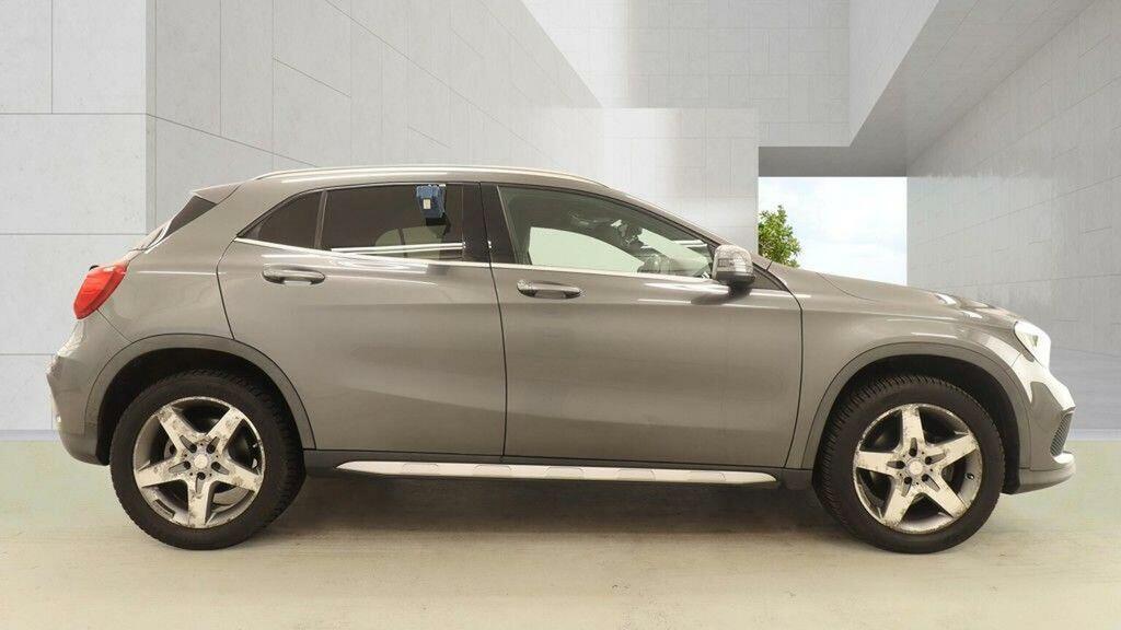 Mercedes-Benz GLA Class 220D Amg Line Executive Suv 7G-dct 4M Black #13