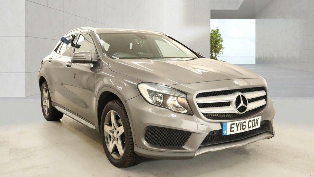 Mercedes-Benz GLA Class 2.1 Gla200d Amg Line 7G-dct Euro 6 Ss Grey
