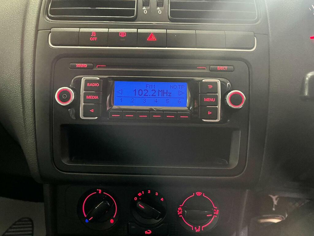 Volkswagen Polo 1.2 Match Grey #25
