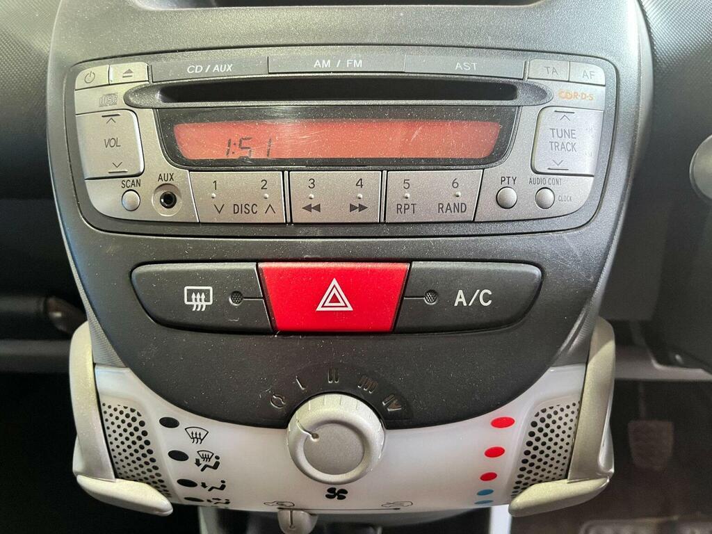 Toyota Aygo 1.0 Vvt-i Blue Hatchback Blue #7