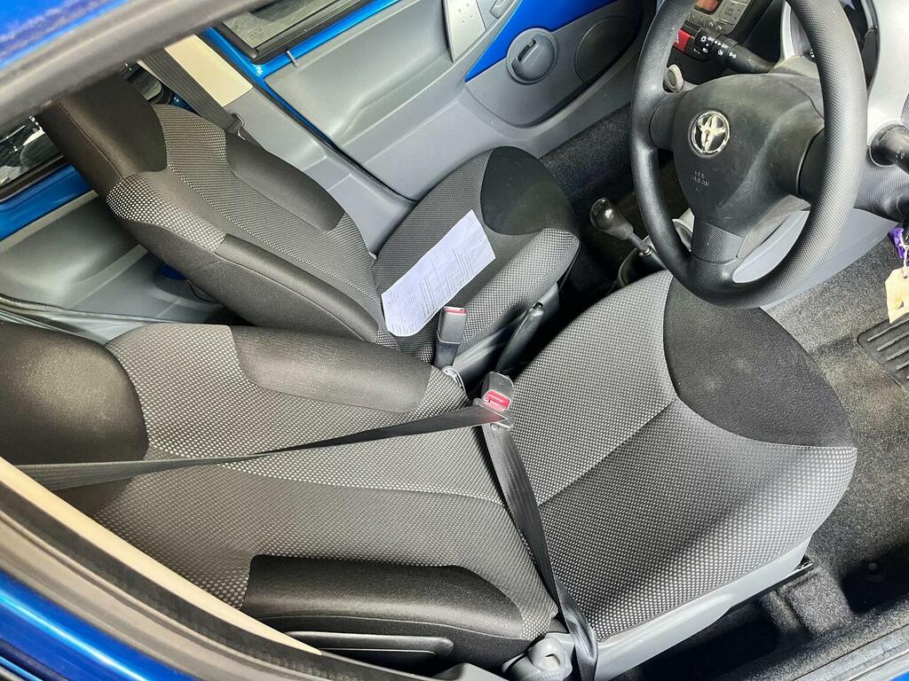 Toyota Aygo 1.0 Vvt-i Blue Euro 5 Blue #5