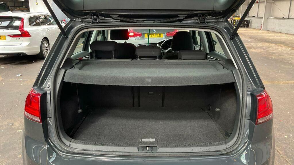 Volkswagen Golf 1.4 Tsi 125 Match Edition  #11