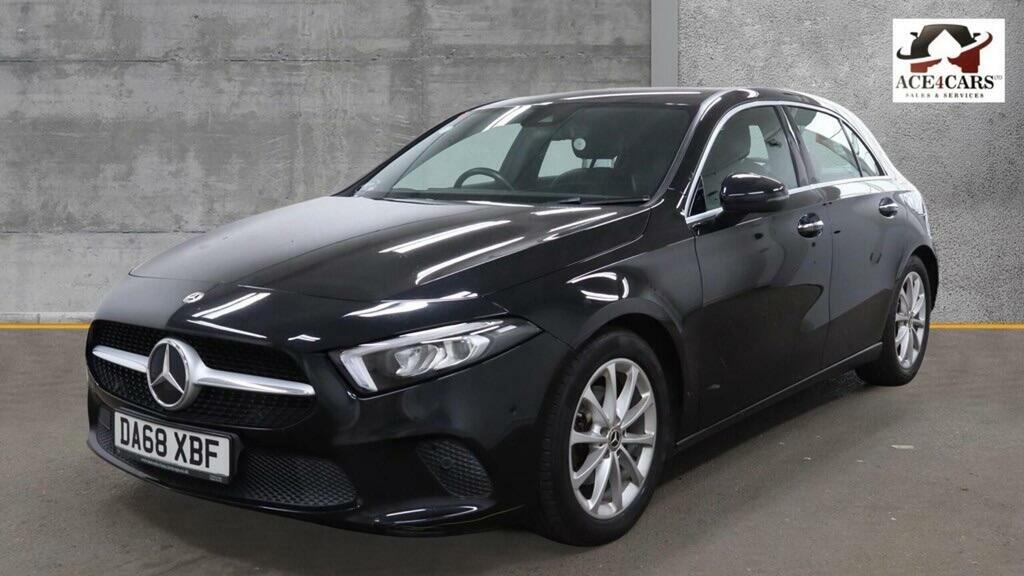Mercedes-Benz A Class 1.5 A180d Sport Premium 7G-dct Euro 6 Ss Black #2