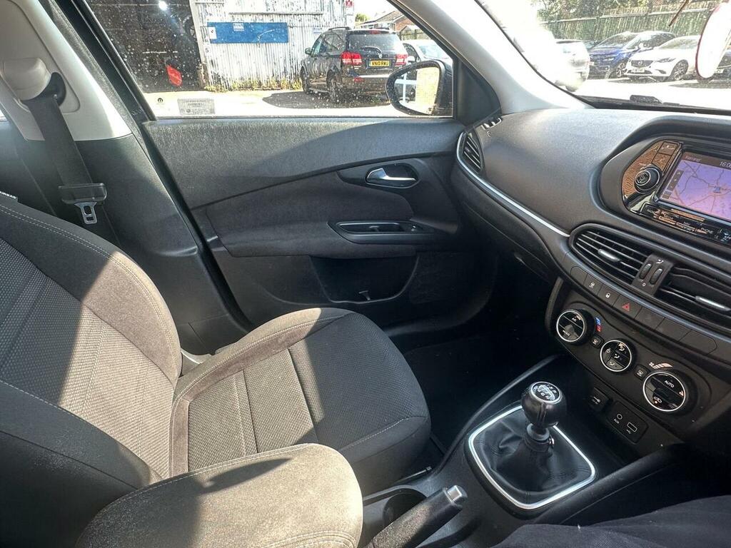 Fiat Tipo 1.4 Mpi Easy Hatchback Euro 6 9 Black #30