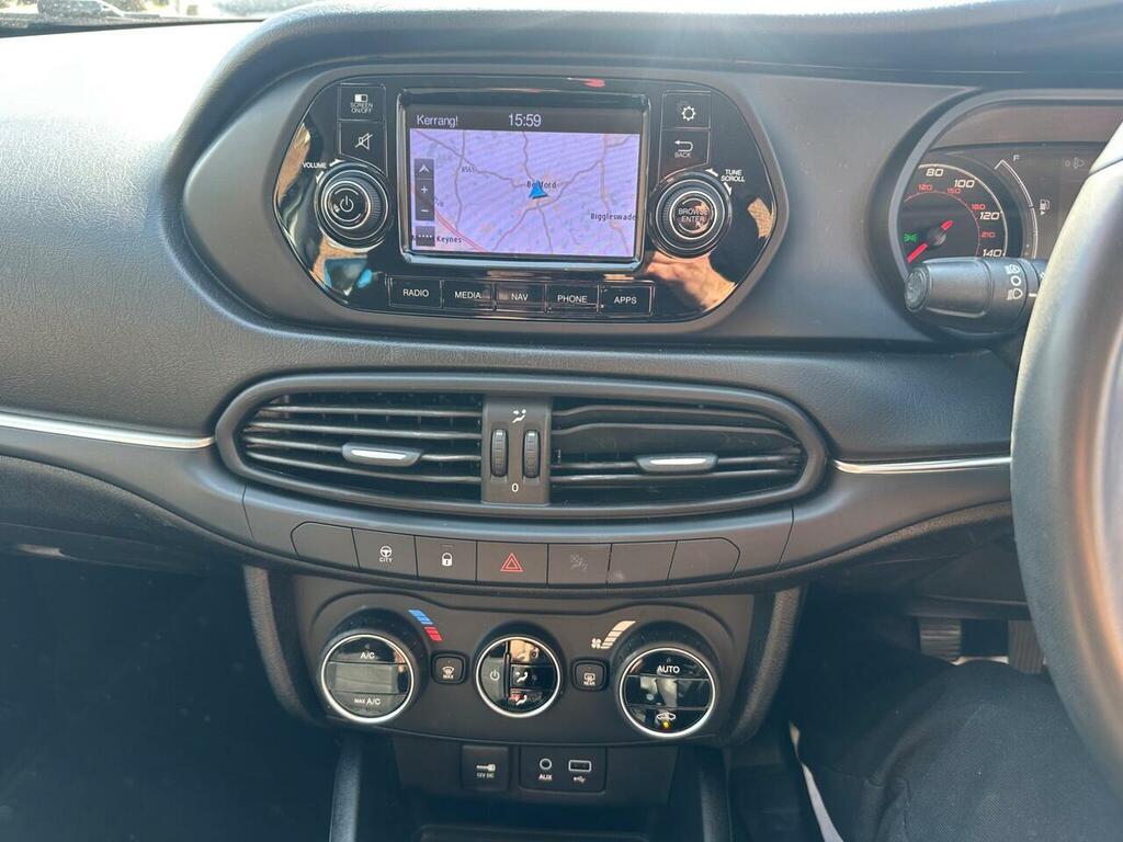Fiat Tipo 1.4 Mpi Easy Hatchback Euro 6 9 Black #23