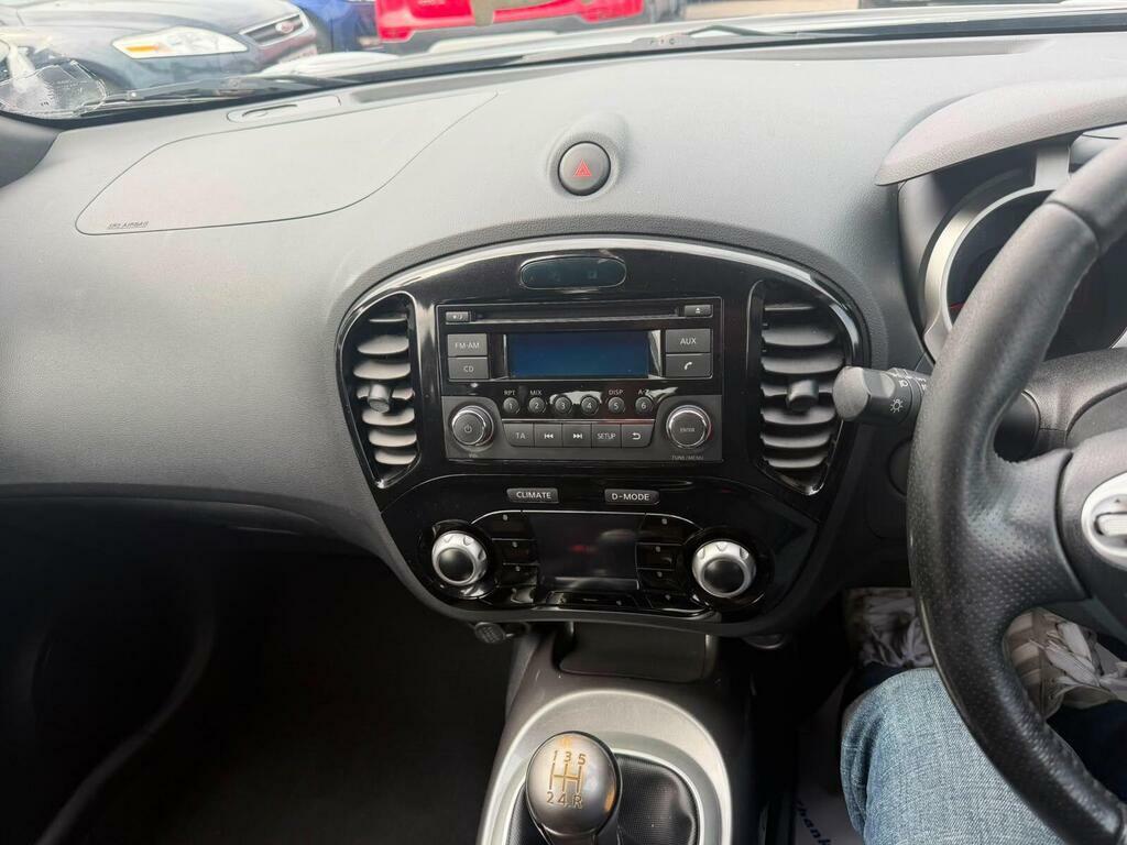 Nissan Juke 1.6 Tekna 117 Bhp White #9