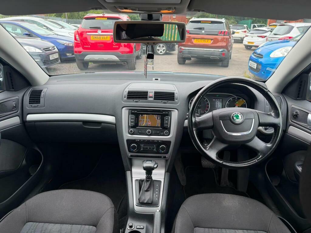 Skoda Octavia Hatchback 1.8 Tsi Elegance Euro 5 201161 Grey #16