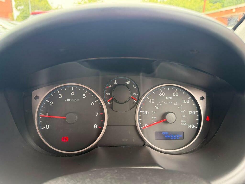 Hyundai I20 1.2 Classic Euro Black #9