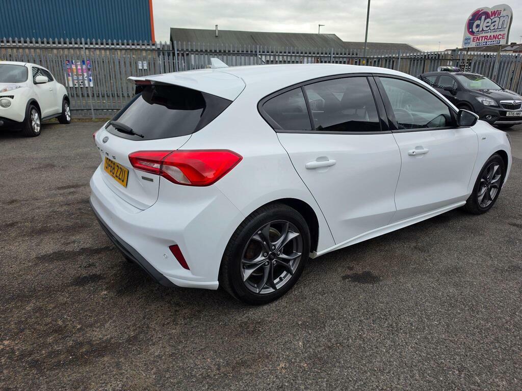 Ford Focus 1.5 Ecoblue St-line X Estate Eur Blue #4