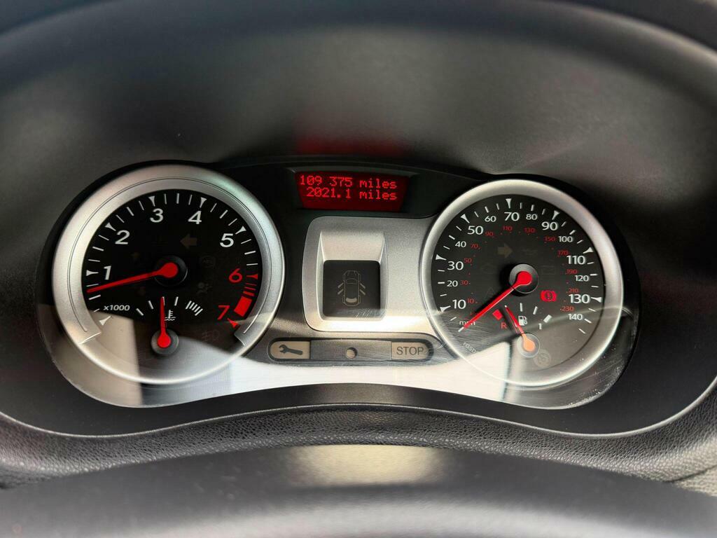 Renault Clio 1.2 I-music Hatchback Euro 5 75 Grey #6