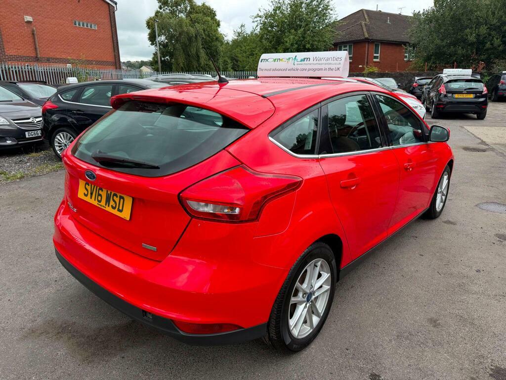 Ford Focus 1.0T Ecoboost Titanium Euro 6 S S Red #4