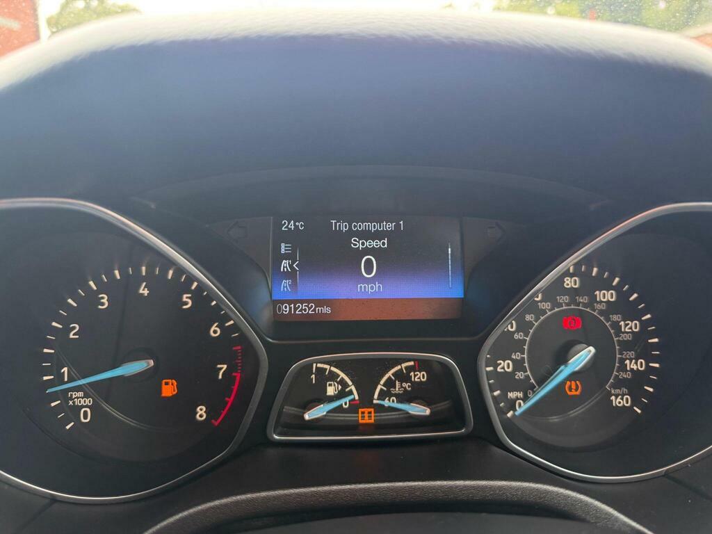 Ford Focus 2016 1.0T Ecoboost Titanium Estate Manu Blue #10