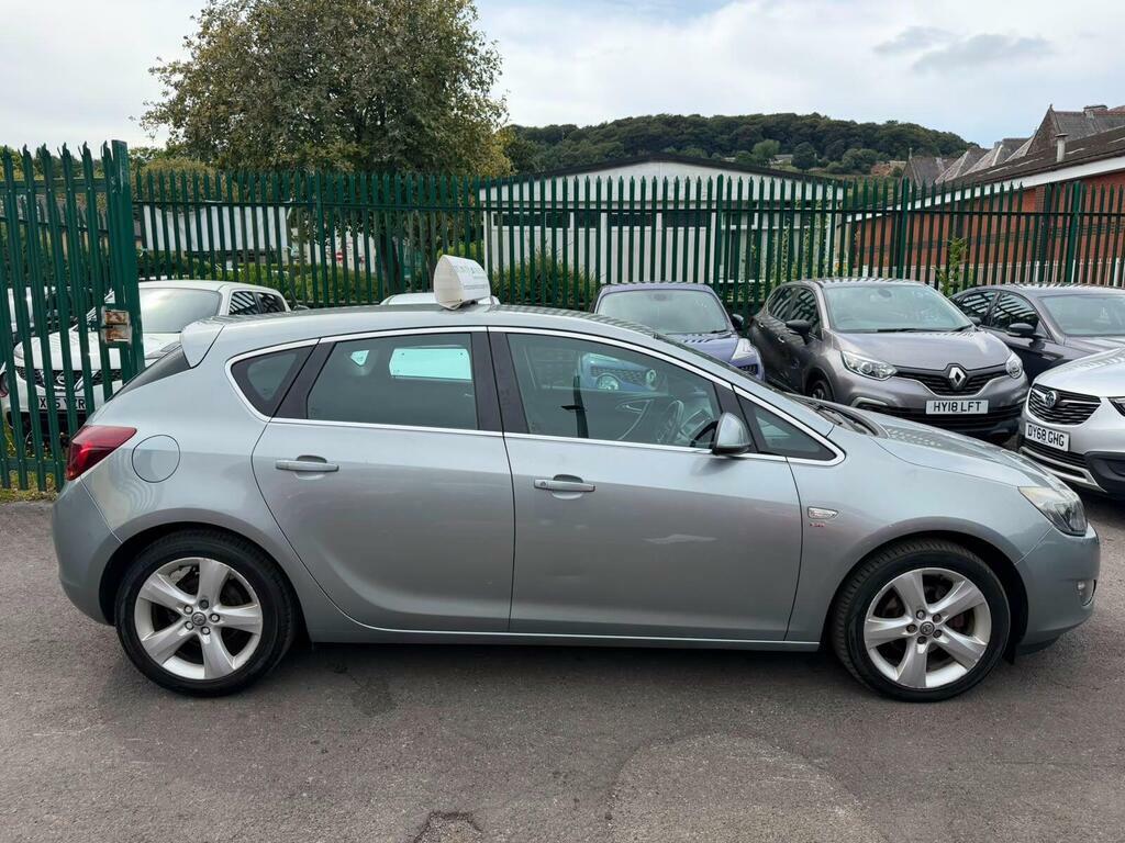 Vauxhall Astra Estate 1.3 Cdti Ecoflex Se Sports Tourer Euro 5 S Grey #8