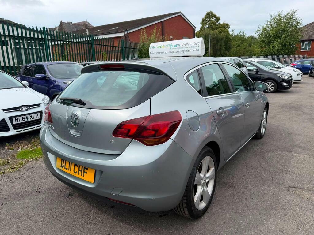 Vauxhall Astra 1.6 16V Sri Euro 5 Silver #4