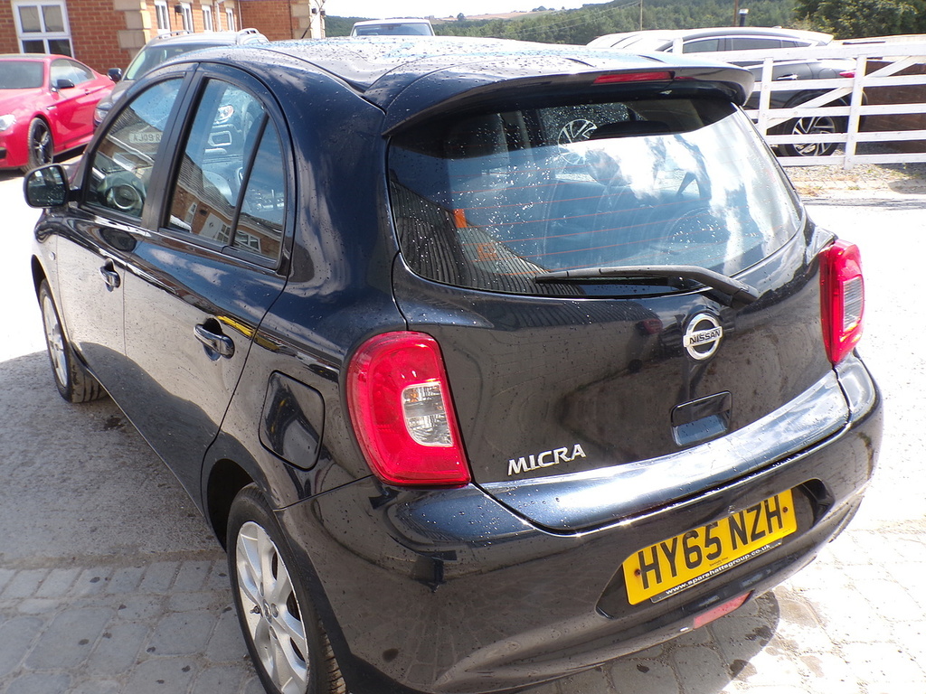 Nissan Micra Acenta Black #6