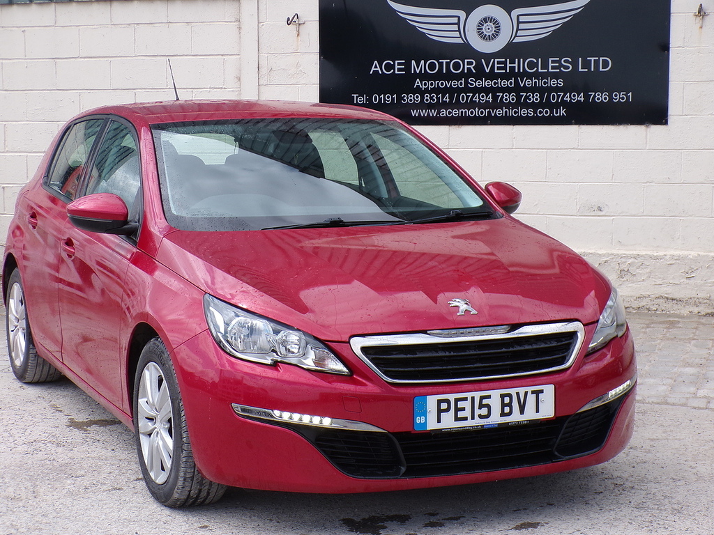 Peugeot 308 Hdi Active Red #2