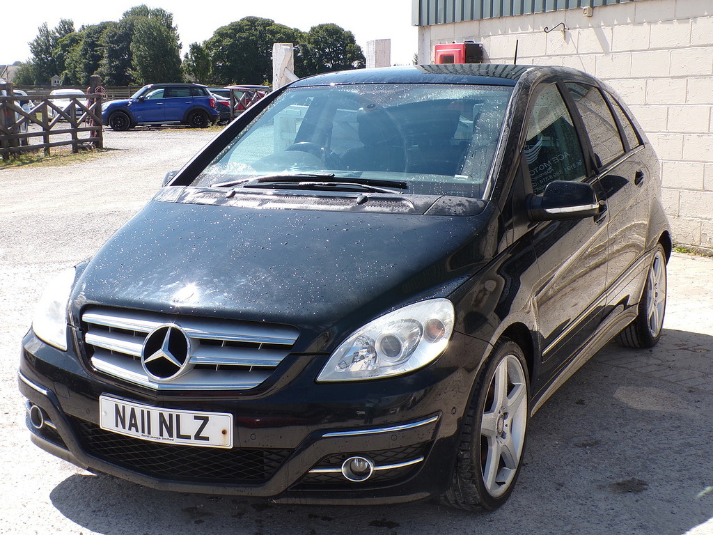 Mercedes-Benz B Class B180 Cdi Se Black #4
