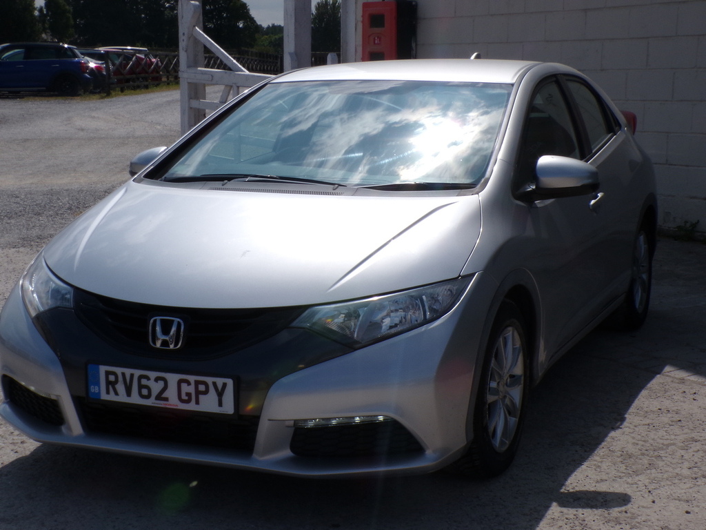 Honda Civic I-vtec Se Silver #3