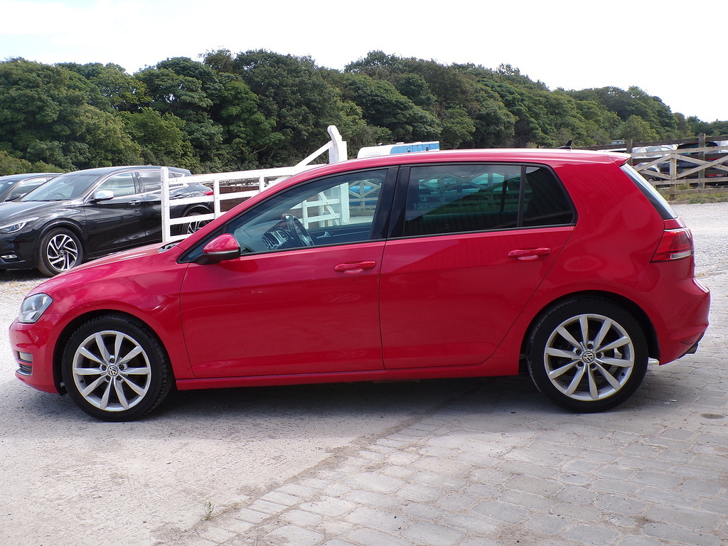 Volkswagen Golf Tdi Bluemotion Tech Gt Red #5