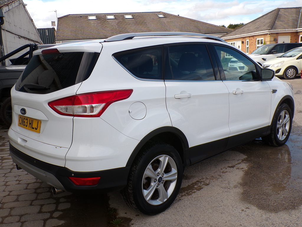 Ford Kuga 2.0 Tdci Titanium Suv Awd Euro 5 Black #8