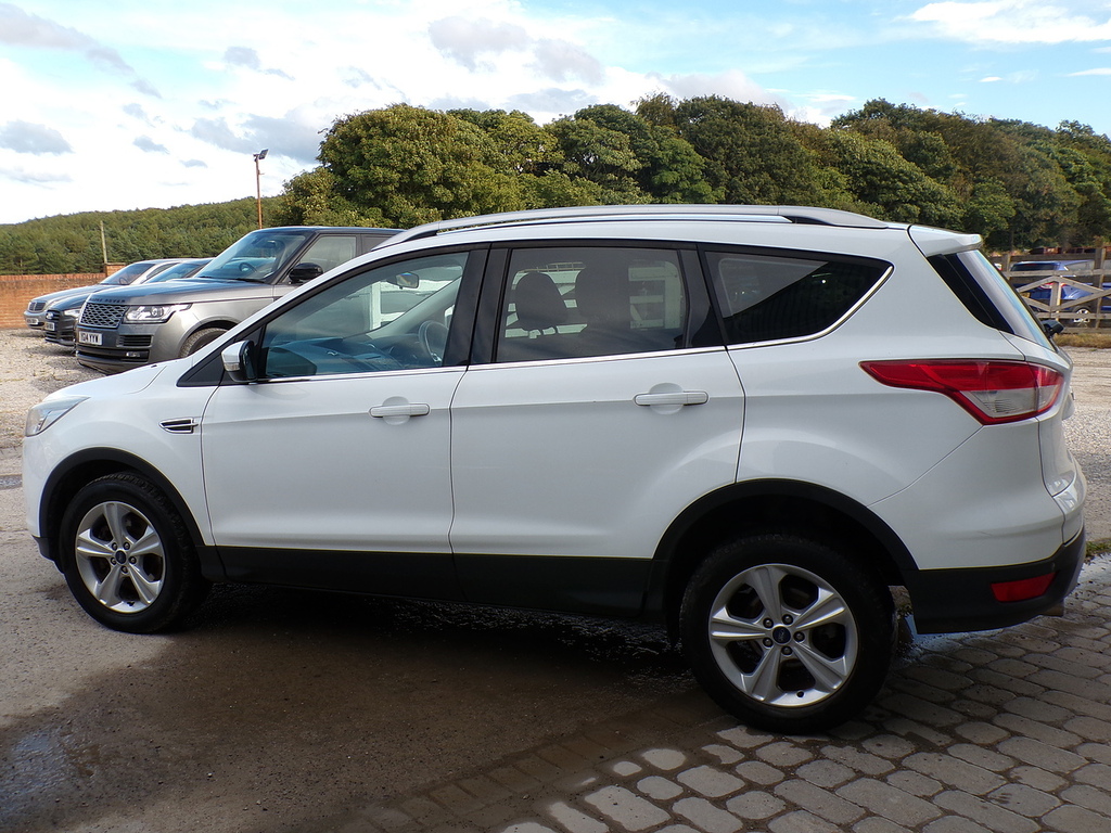 Ford Kuga 2.0 Tdci Titanium Suv Awd Euro 5 Black #5