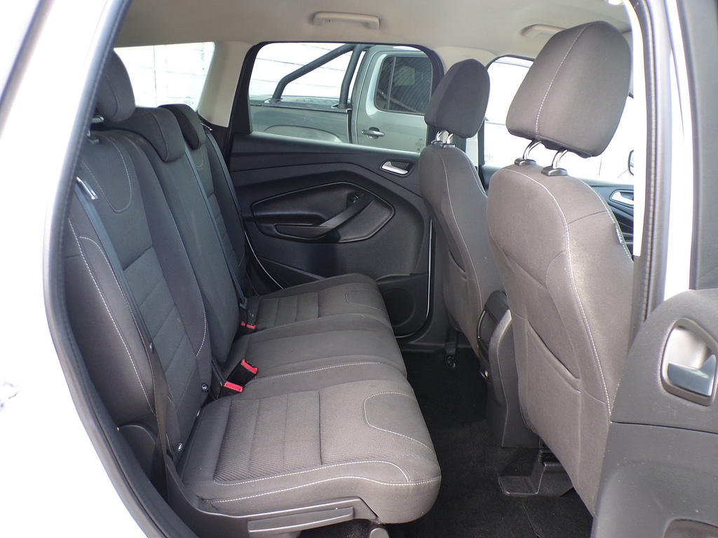 Ford Kuga 2.0 Tdci Titanium Suv Awd Euro 5 Black #18