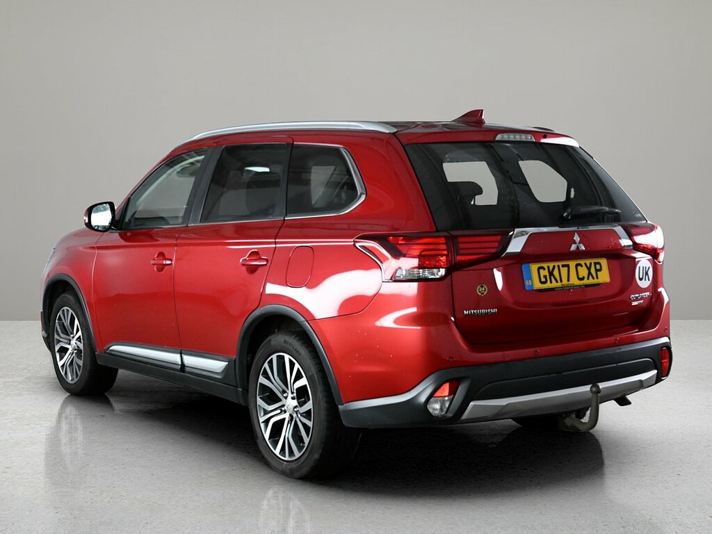 Mitsubishi Outlander Di-d 3 Red #3