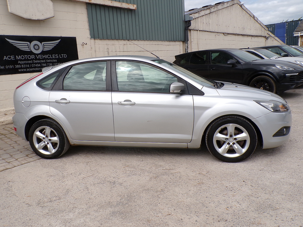 Ford Focus 2.0 Titanium Estate 170 Gkm, 1 Blue #6