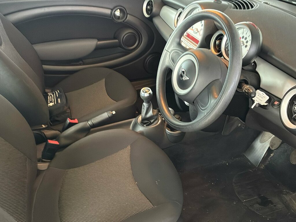 Mini Hatch One Silver #5