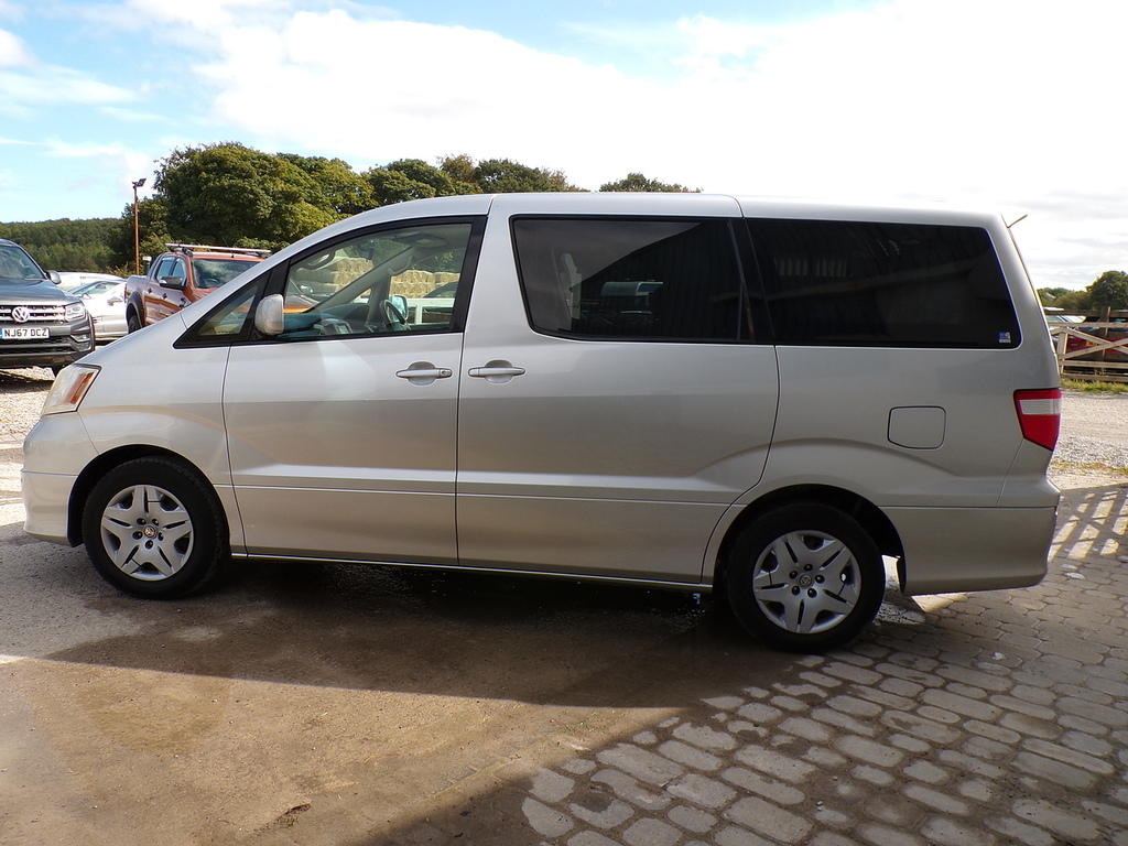 Toyota Alphard Mpv FC03VDR Silver #5