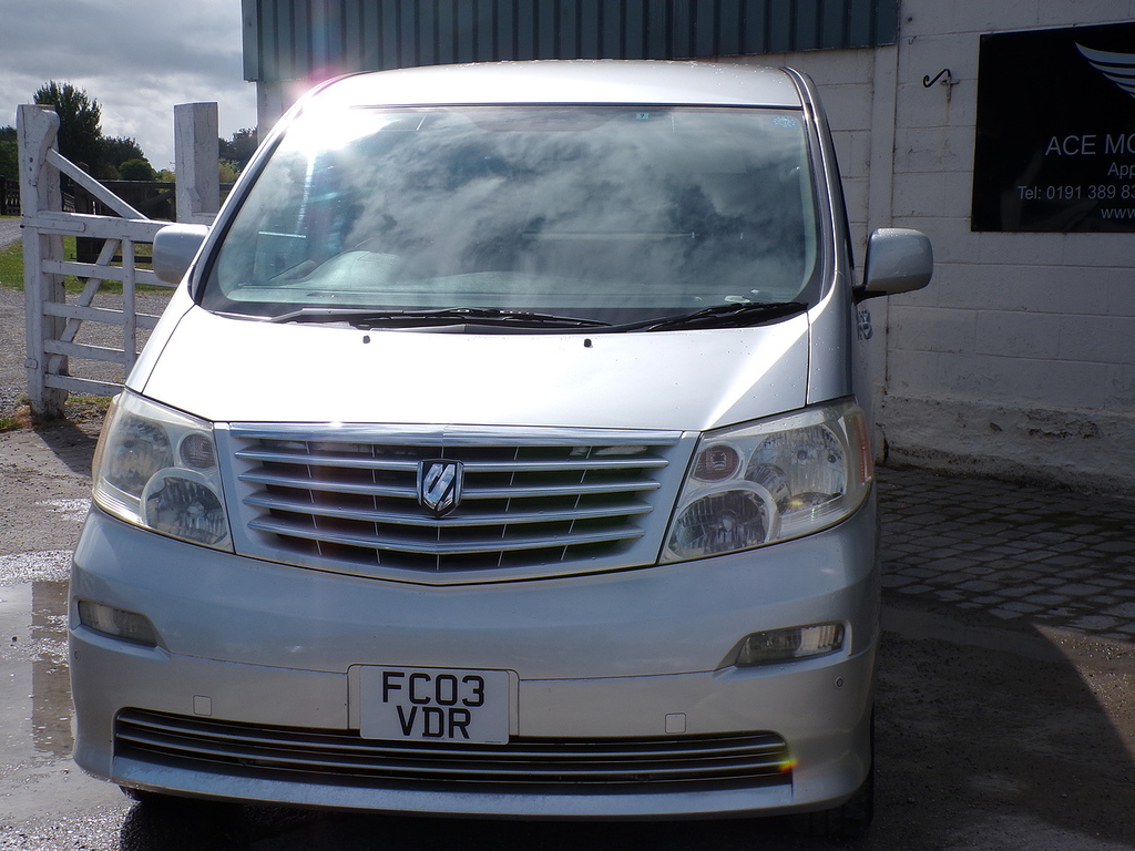 Toyota Alphard Mpv FC03VDR Silver #3