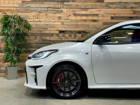 Toyota Yaris Yaris 1.6 Gr White #6