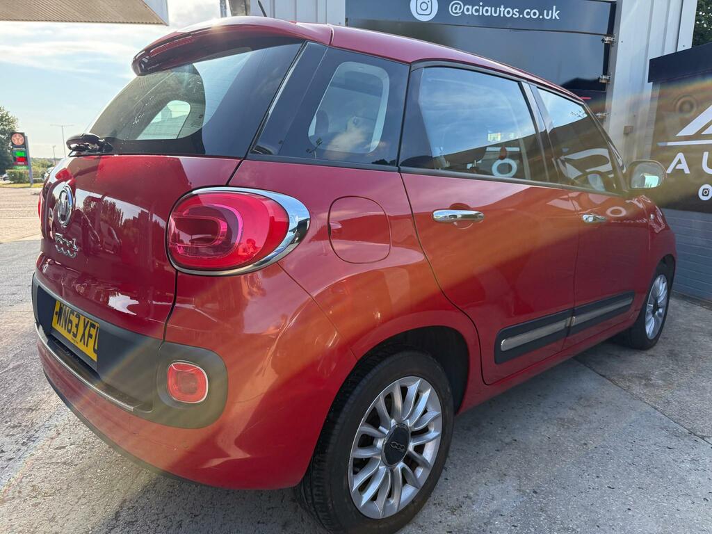 Fiat 500L 1.6 Multijet Lounge Mpv Red #3
