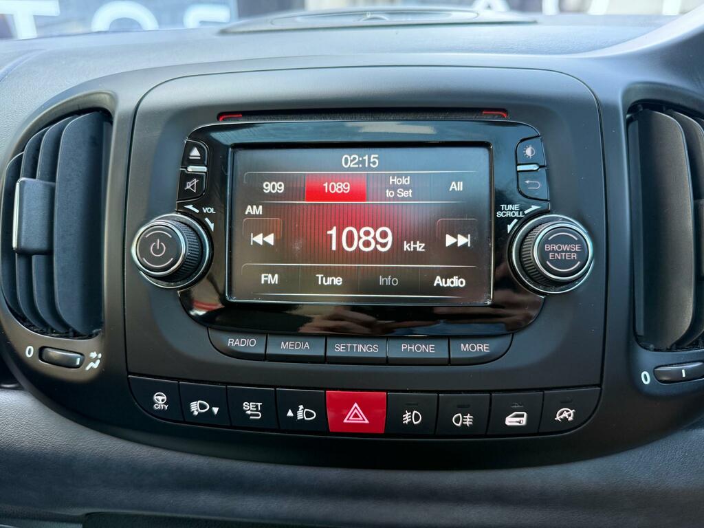 Fiat 500L 1.3 Multijet Lounge Dualogic Euro 5 Ss White #20