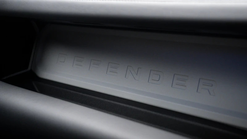 Land Rover Defender 110 Range Rover Sport Svr Sc Black #45