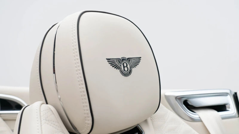 Bentley Continental Gt 4.0 V8 Hybrid Tourblack Design Spec Co #37